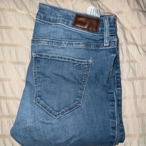 Hollister Denim - Hollister Women's High Rise Jeans - Light Blue